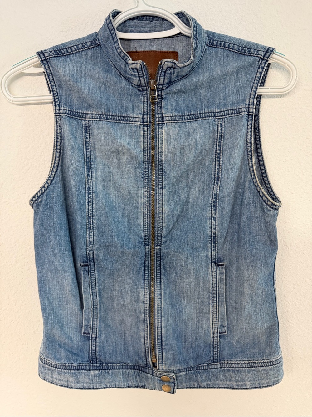 AG Adriano Goldschmied Light Blue Denim Zip-Front Sleeveless Vest